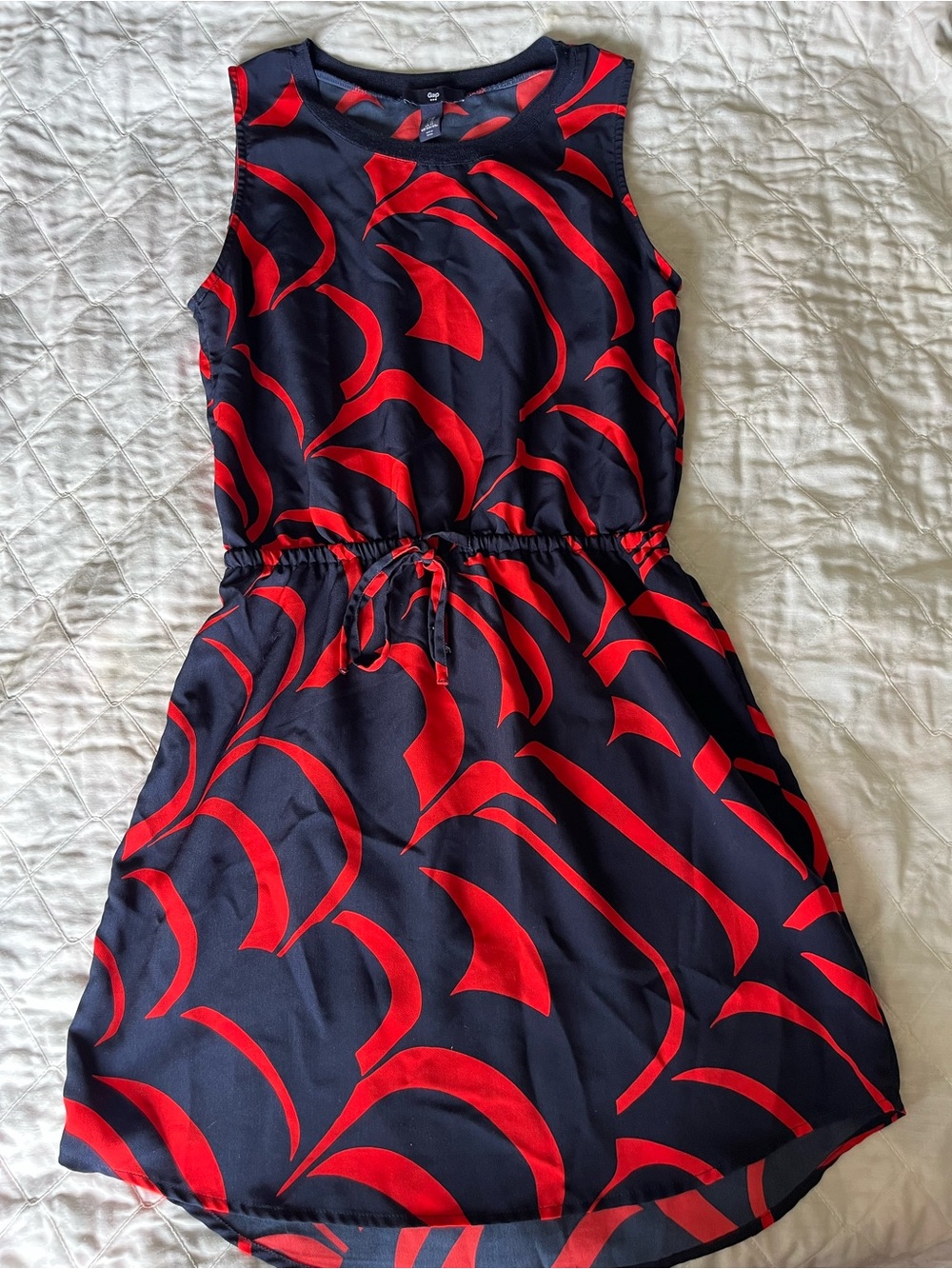 GAP Navy Dress with Red Abstract Print XS
